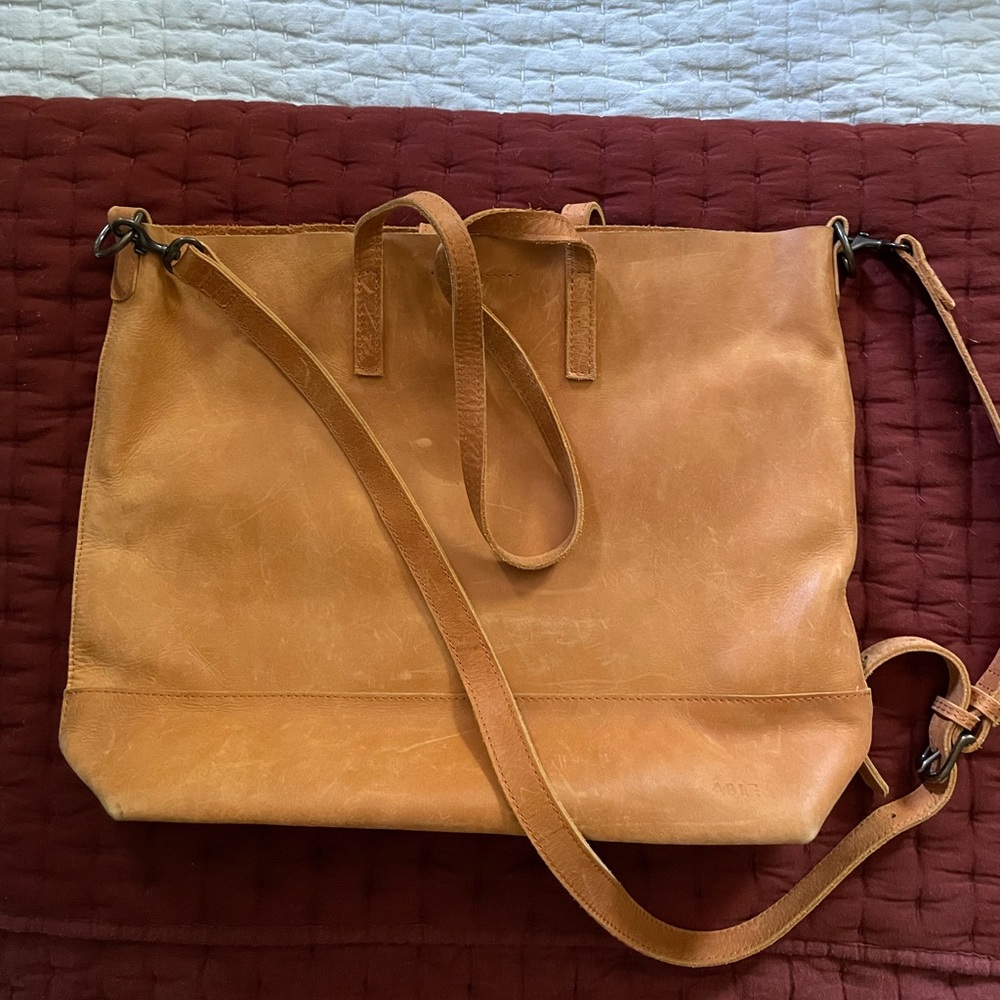 Able leather bag